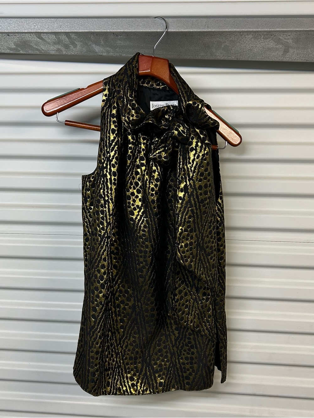 Metallic Gold & Black Sleeveless Tie-Neck Top